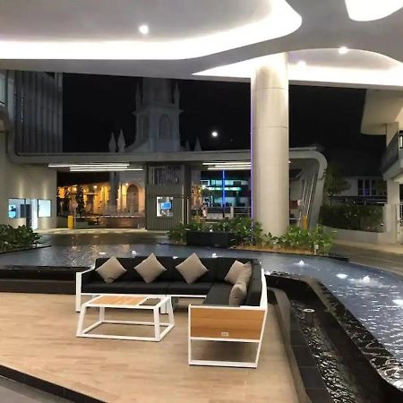 Апартаменты Meta @ Robertson Kl Bukit Bintang Куала-Лумпур Экстерьер фото